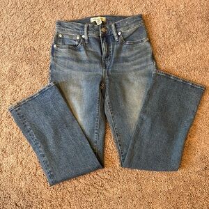 Madewell Mid-Rise Kick Out Crop Jeans